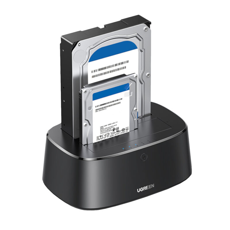 CM198-50857_UGreen-CM198-3.5-2.5-inch-SATA-HDD-SDD-USB3.0-Docking-Station_wr_01